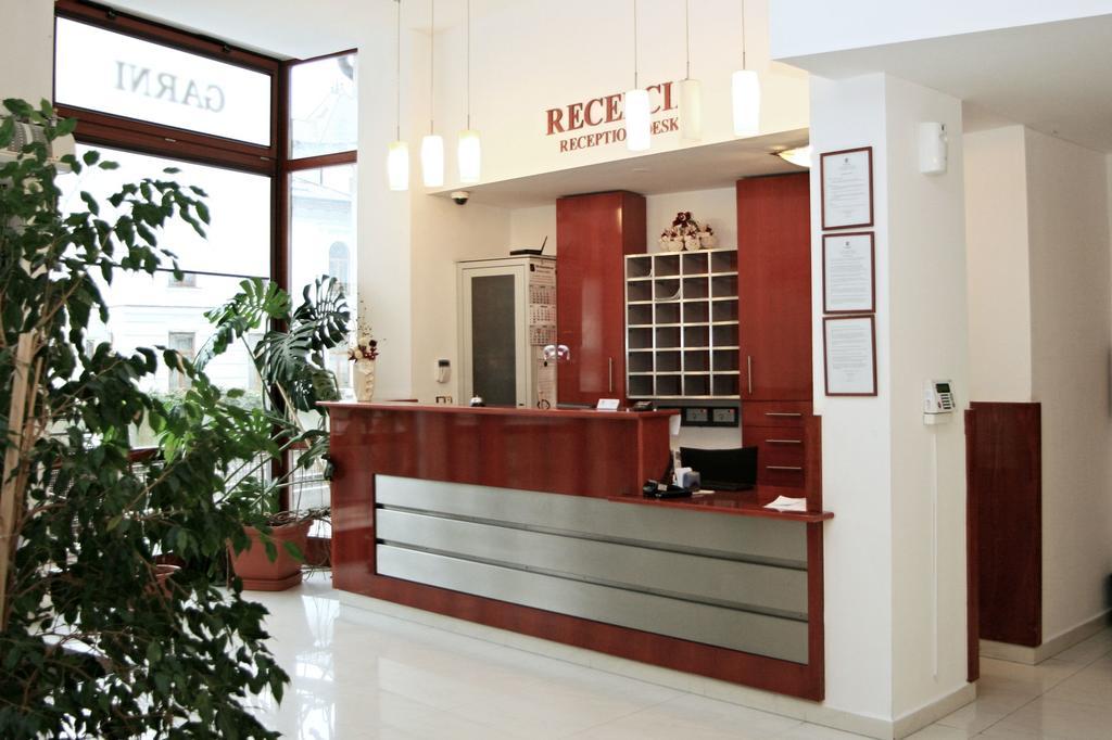 Garni Hotel Praha Trenčianske Teplice Dış mekan fotoğraf