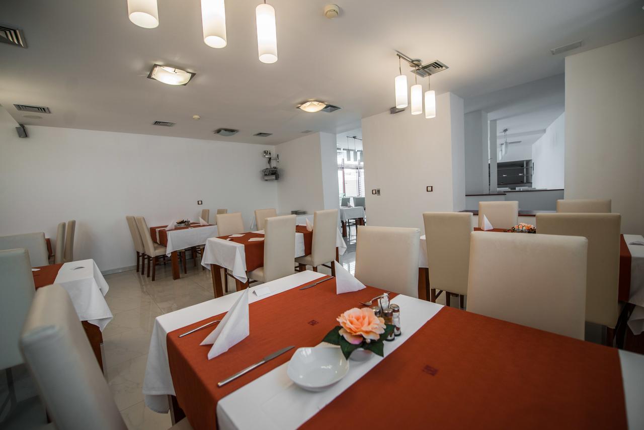 Garni Hotel Praha Trenčianske Teplice Dış mekan fotoğraf